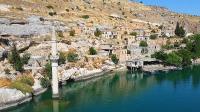 Fırat’ın Serin Sularında Tarih ve Doğa: Rumkale ve Halfeti